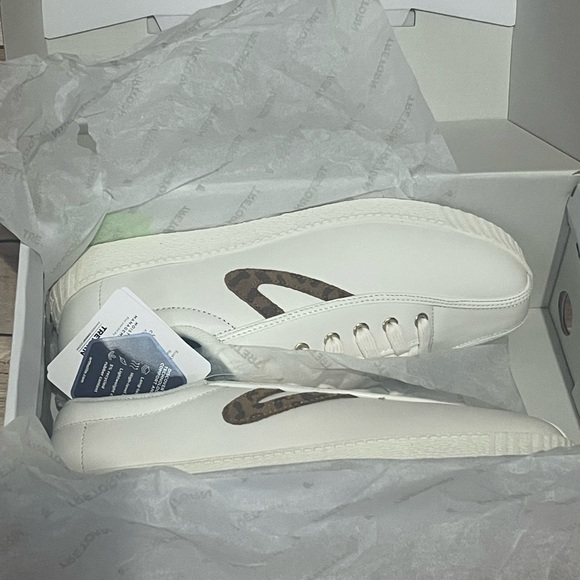 Tretorn Nylite Plus Leather White Leopard Sneakers Sz 8 - Picture 5 of 5
